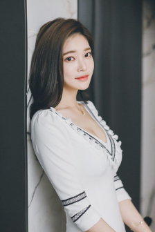 奇怪的夜晚恐怖免费观看
